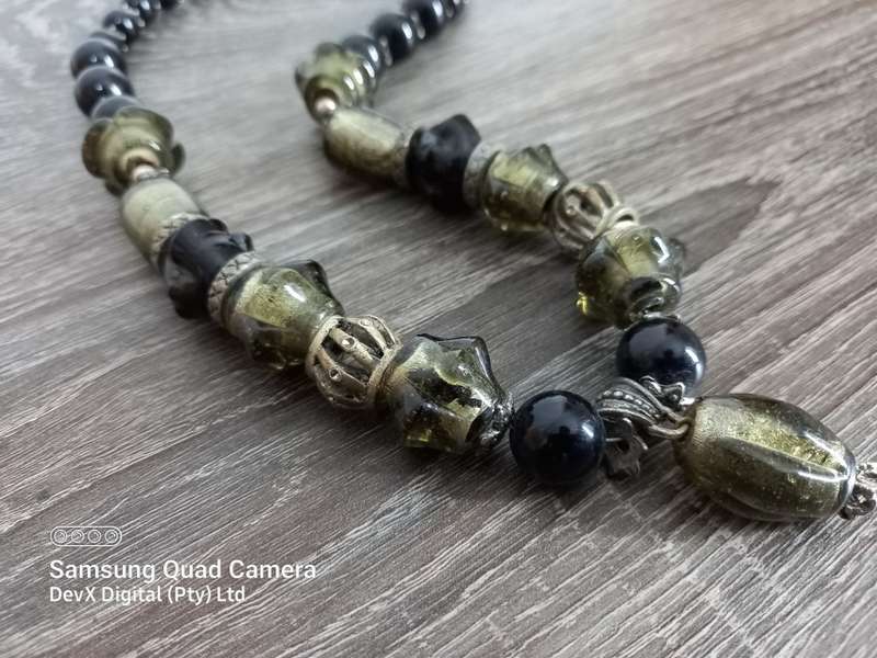 High-end Stunning & Intricate Necklace For The Beautiful Ladies In South Africa - Only One Left!