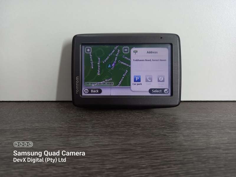 Verified Tested - 4.3-inch Full Touch TomTom GPS - Touch & Voice - Model: 4EQ41 - Panel Mount - USB