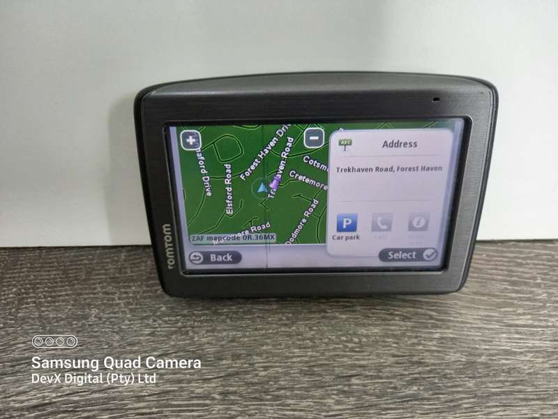 Verified Tested - 4.3-inch Full Touch TomTom GPS - Touch & Voice - Model: 4EQ41 - Panel Mount - USB