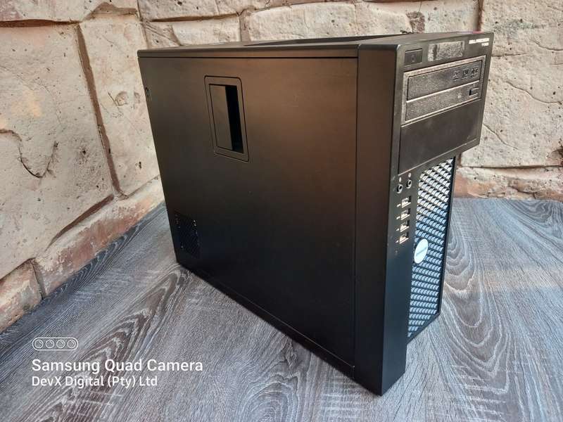 Dell Precision T1700 Workstation - 3.50GHz - 8GB Ram - 1TB - Intel Xeon Quad Core