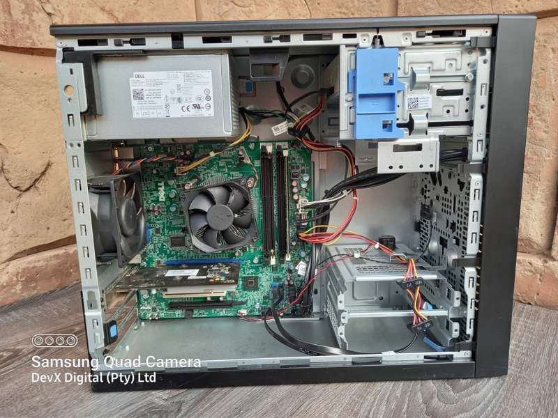 Dell Precision T1700 Workstation - 3.50GHz - 8GB Ram - 1TB - Intel Xeon Quad Core