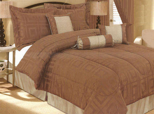 ! FIRST ON BID OR BUY ! 11 - PIECE COMFORTER SET - QUEEN SIZE