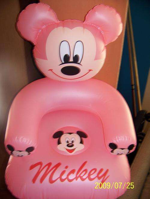 Hello Mickey Inflatable Chair