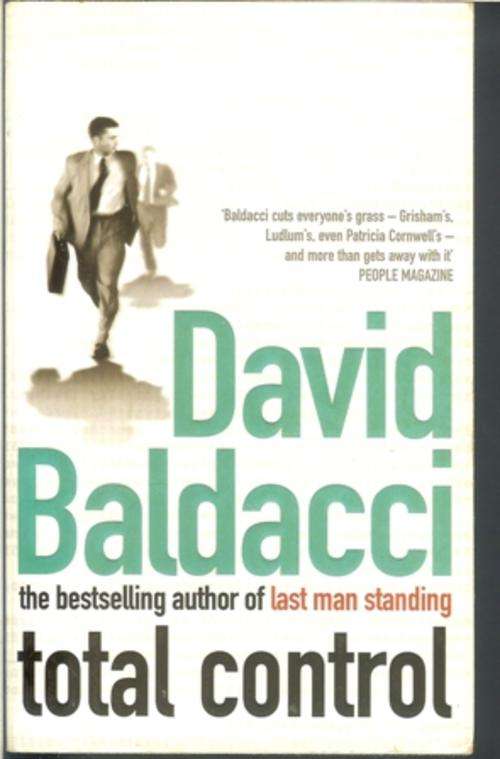 David Baldacci-Total Control  (Paperback)