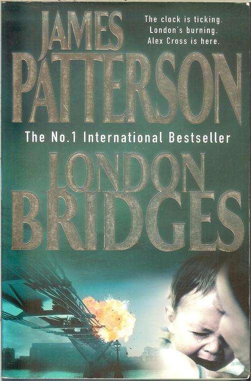 James Patterson-London Bridges (Large Soft-cover)