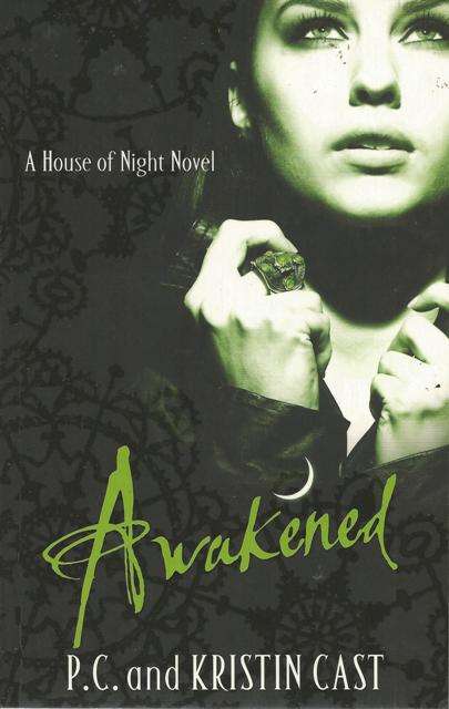 P.C.and Kristin Cast-Awakened (Soft cover)