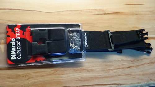 Dimarzio 2 inch/5cm Black Elastic Nylon Black Guitar Strap -More suited to lightweight guitar