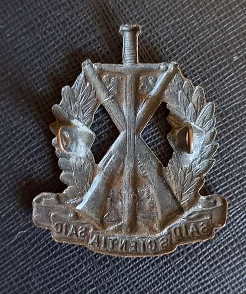 SOUTH AFRICA - WWII - S.A. INSTRUCTIONAL CORPS CAP BADGE