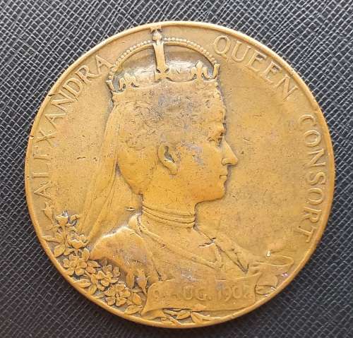 1902 LARGE Coronation of Edward V1 and Alexandra - 55 mm, 79.5 Grams - Named to a South African
