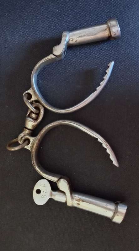 Early Derby handcuffs with one key Matching serial Number (working)
