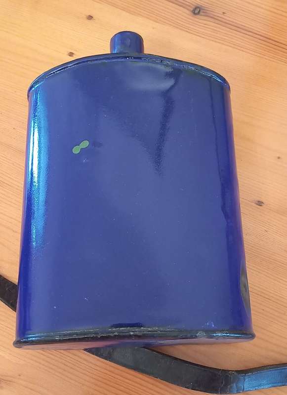 British World War 1 Officers water bottle complete with all fittings