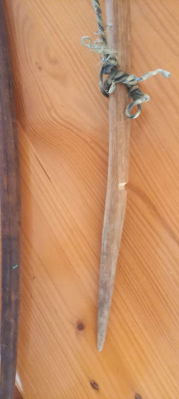 Vintage Bushman bows, quiver with three arrows. NOT Tourist items
