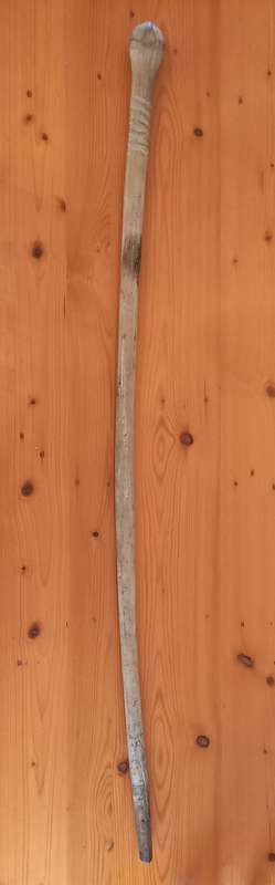 Africa carved walking stick. Unknown light coloured wood. Vintage