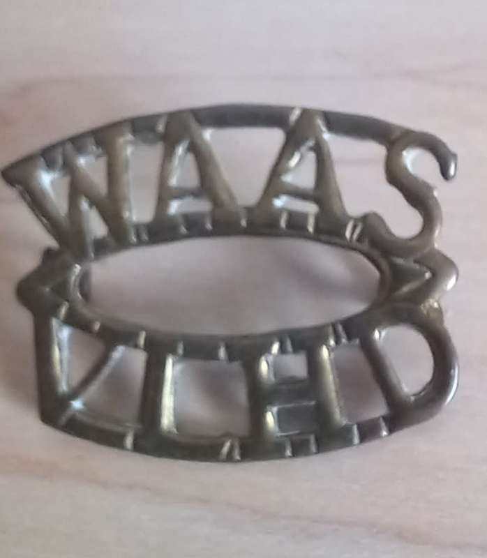 Womans Auxillary Army Services Shoulder Title Brass