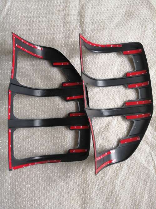 T6/T7 FORD RANGER TAIL-LIGHT TRIM 2012-2015