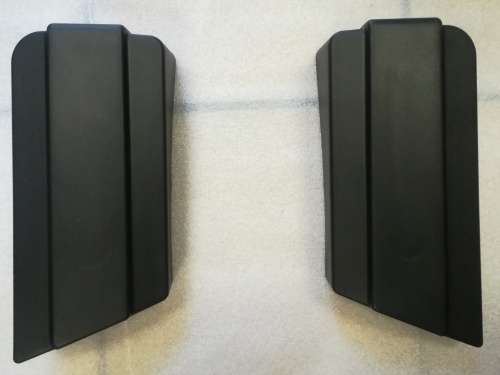 NISSAN 1400 BUMPER CORNER SET