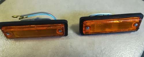 Nissan 1400 Side Marker Light Set