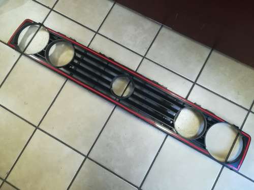 VW GOLF MK1 MAIN GRILL DOUBLE HEADLIGHT BADGED WITH RED LINING