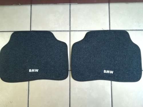 BMW E30 SERIES RIBBED FLOOR MAT 4 PIECE