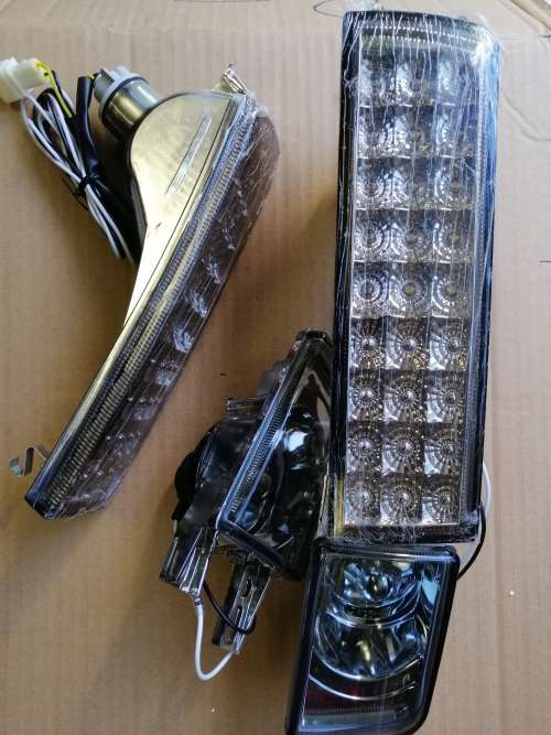 VW Golf 3 Smoked LED Front Bumper Indicator With Spot Light Set