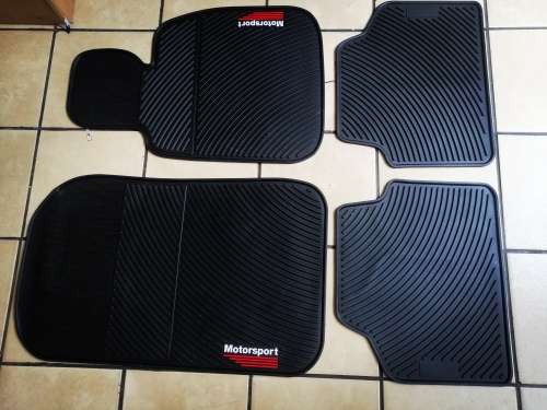 Bmw E90 Rubber Car Mat Set (4 Piece Set)