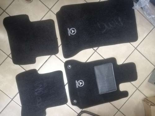 Mercedes Benz W204 Series Car Mat Set - 4 Piece
