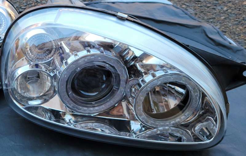 Opel Old Corsa CRYSTAL Led Angel Eye Projector Headlight  RIGHT
