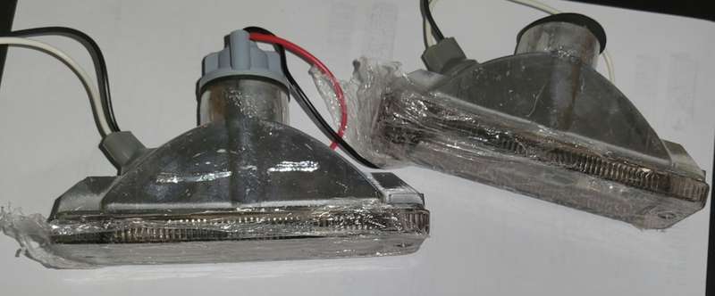 VW Golf Mk1 Mk2  Bumper Smoke Indicator Set