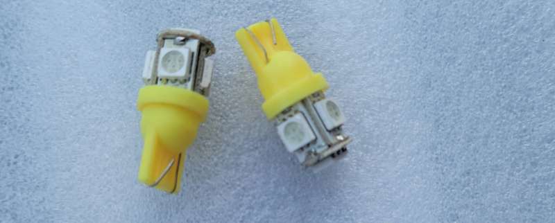 PARK LIGHT T10  Yellow (W5W/194) LED Light Bulb