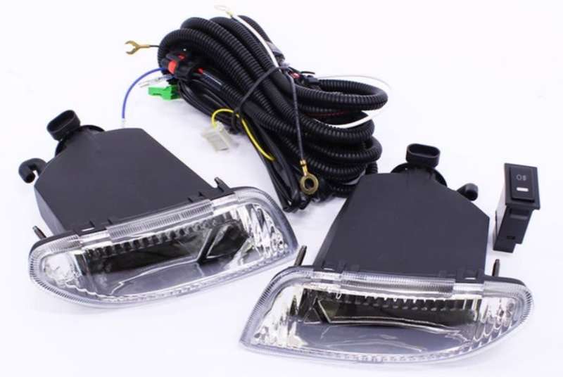 TOYOTA HILUX LEGEND 35 4WD 2003-2004 WITH HARNESSFOGLIGHT