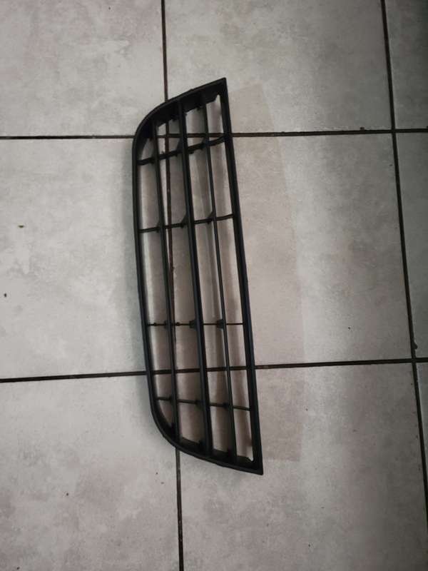 VW POLO 05-09 GTI GRILLE