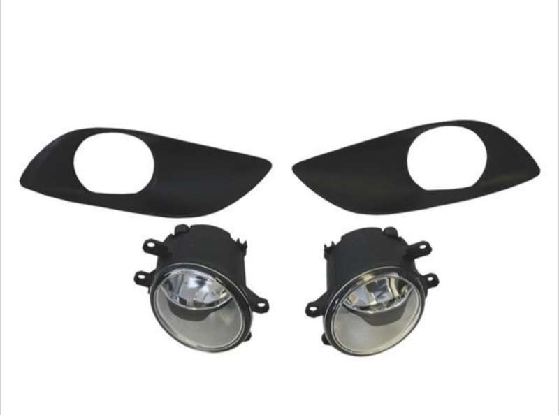 Toyota Yaris  Hatch Foglight Set With Covers 2009-2011