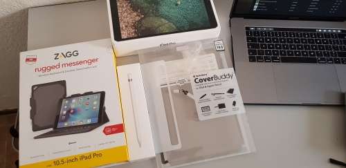2017 IPad Pro 10.5 WIFI and Cellular 256Gb and Extra