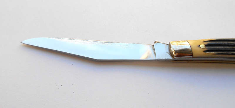 Vintage Queen Steel USA Easy Open Pocket Knife