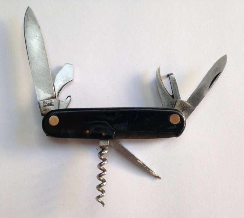 A vintage Wilhelm Wagner Solingen Pocket Knife