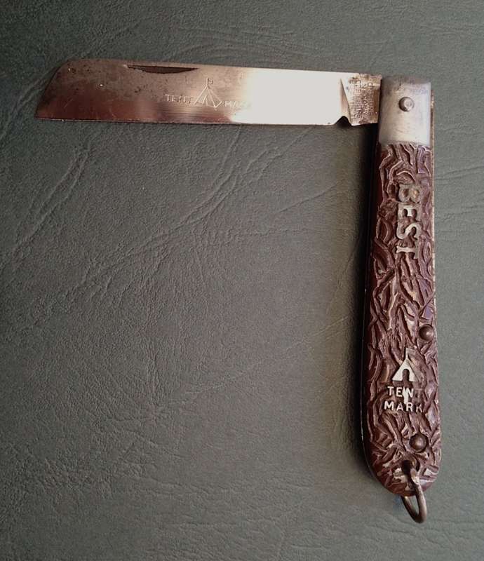 Vintage Richards "Tent Mark / Best" Pocket knife, made in Sheffield, England.
