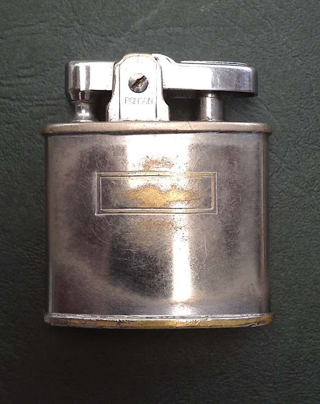 Vintage Standard Ronson Lighter, Made in England.