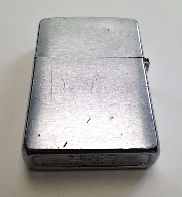 Zippo brushed steel lighter (XI) 1995