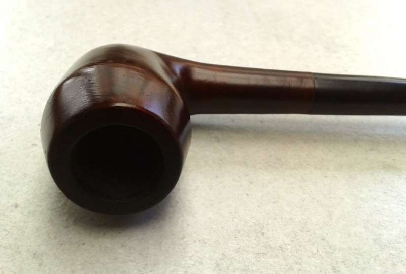 Bruyère Garantie Churchwarden Pipe
