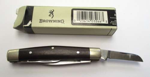 Vintage Browning medium 3 blade stockman knife no. 312 Made in Seki, Japan with original box.