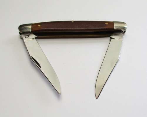 Ontario Knife 615 Old Hickory Muskrat Knife, made in USA, Delrin Scales.