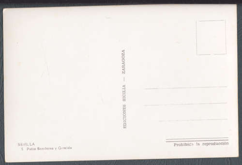 Vintage post card -- Spain Seville, Patio de Banderas