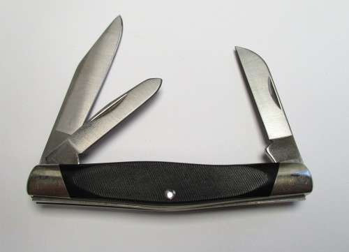 Buck 303 cadet knife - medium stockman. Made in the USA
