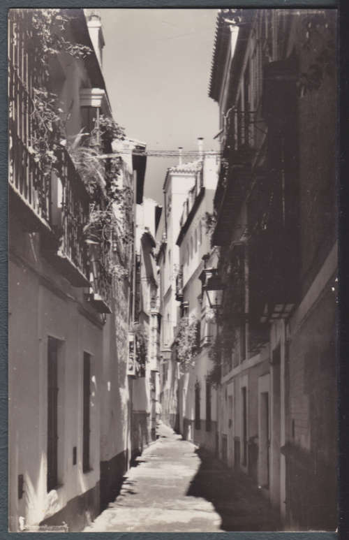 Vintage post card -- Seville, St. Cross Quarter. Printed in Madrid.