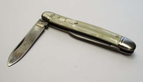 Vintage Richards `Lamp Post` Pocket knife -- made in Sheffield