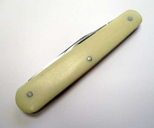 Vintage Sheffield Pocket Knife -- Stephenson & Wilson, England.