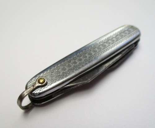 Small Vintage Richards `Lamp Post` Fob Knife