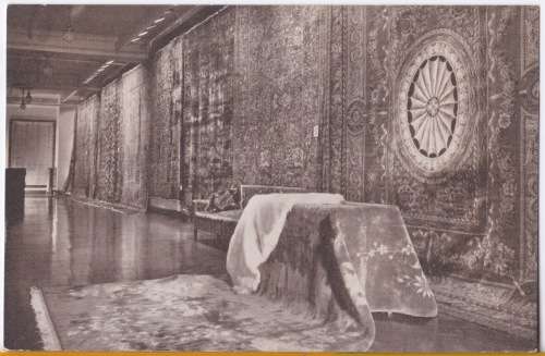 Vintage Postcard - Marshall Field &Company, Chicago, USA - Main Retail store, Oriental Rug Section