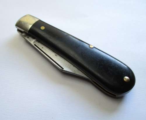 Joseph Rodgers Pocket knife, made in Sheffield England