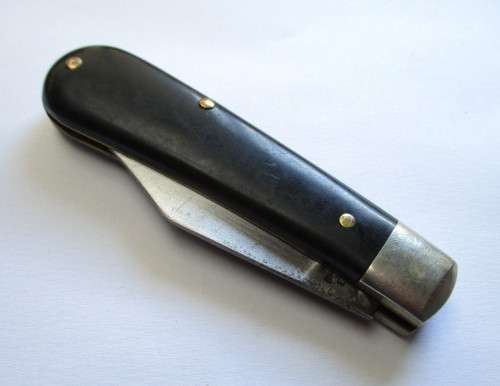 Joseph Rodgers Pocket knife, made in Sheffield England